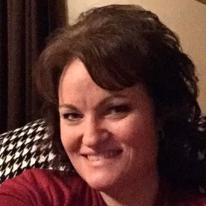 Meet your Posher, Christy